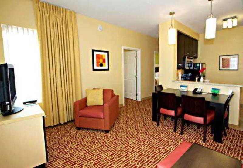 ทาวน์เพลส สวีท ฟีนิกซ์ กู้ดเยียร์ Hotel กูดเยียร์ ภายนอก รูปภาพ
